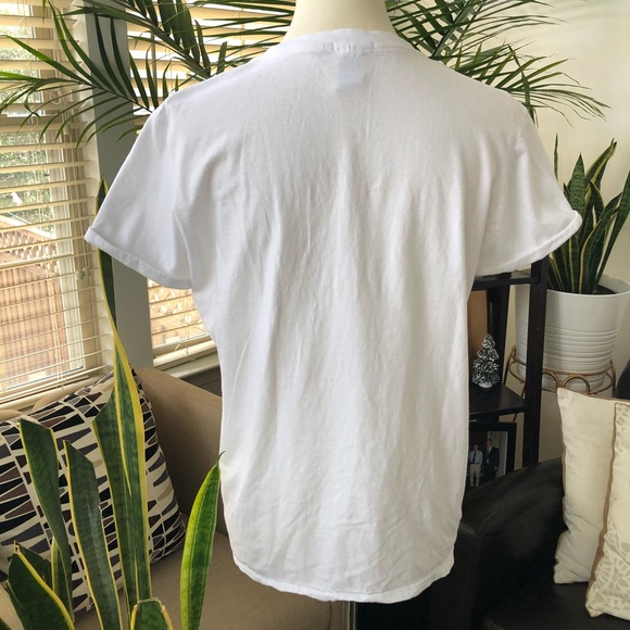 COPY - White XOXO tee - Picture 4 of 5